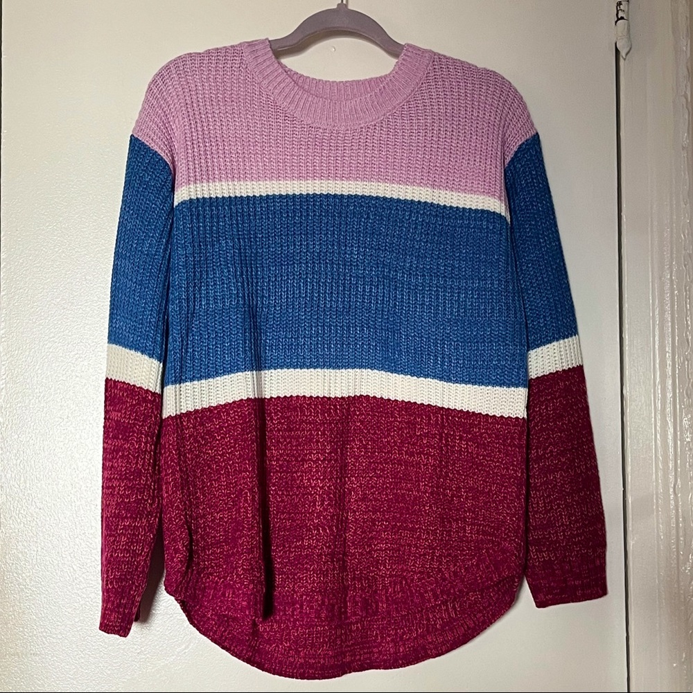 SO Lilac Egret Stripe Crewdrop Shoulder Shirttail Sweater | Size Large